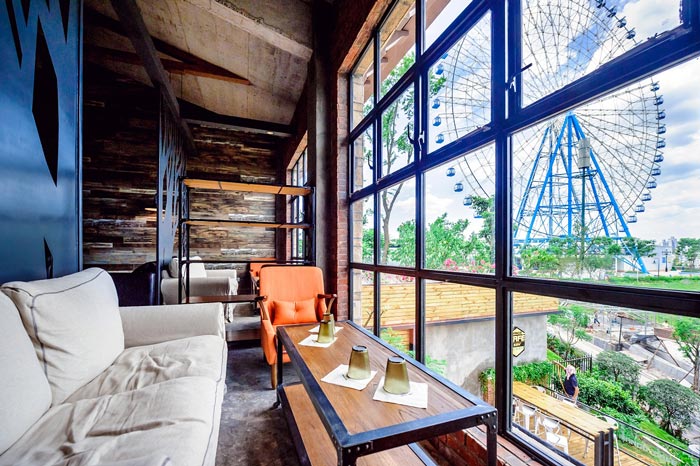 340平方工業(yè)風(fēng)與LOFT風(fēng)格相結(jié)合的餐廳陽臺區(qū)域設(shè)計效果圖