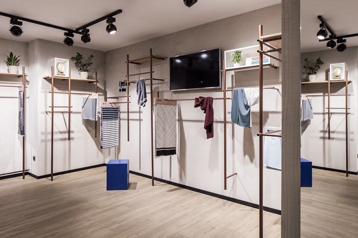 時裝公司辦公室展示區裝修設計效果圖