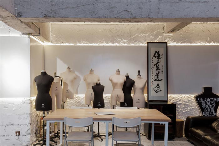 辦公室開放區裝修翻新改造效果圖